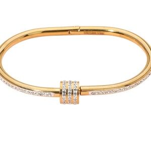 Elegant Gold Bracelet with Crystal Accents